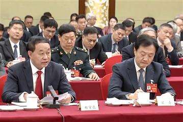 习两会时刻丨“大国工匠是我们中华民族大厦的基石、栋梁”(图5) 习两会时刻丨“大国工匠是我们中华民族大厦的基石、栋梁”(图5)