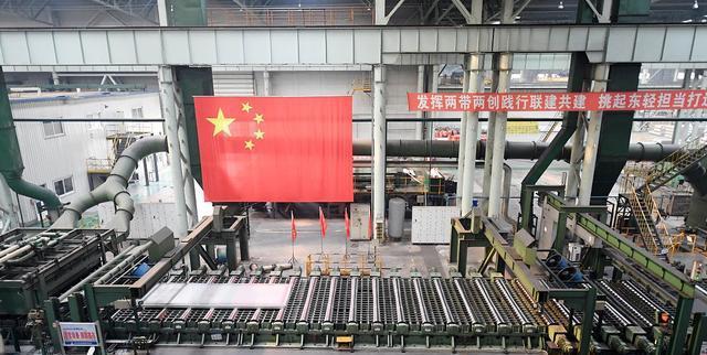 中国制造业“黑马”：从负债3亿到全球第一