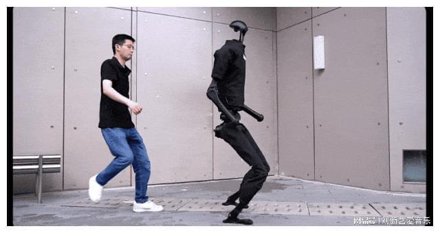 美军测试“武装机器狗”系中国造！中国机器狗就是牛！(图10)