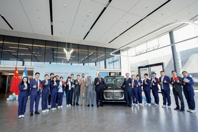中国智造新名片 全新岚图梦想家交付尼加拉瓜驻华使馆工作用车(图5)