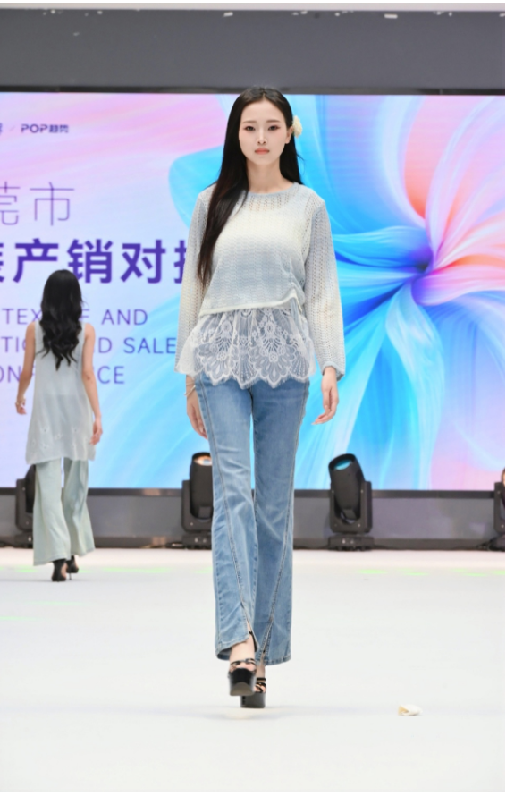 五场粤贸全国收官战!东莞纺织服装对接会开启大湾区智造新篇(图5) 五场粤贸全国收官战!东莞纺织服装对接会开启大湾区智造新篇(图5)