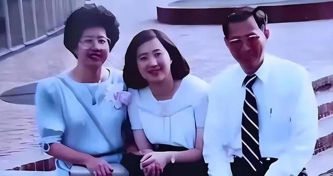 她是美科学院院长担任美尖端芯片公司CEO却顶风为中国造芯片(图3) 她是美科学院院长担任美尖端芯片公司CEO却顶风为中国造芯片(图3)